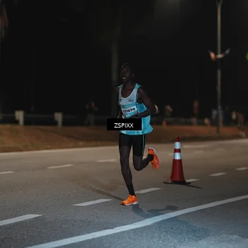Runner Photo 5908892