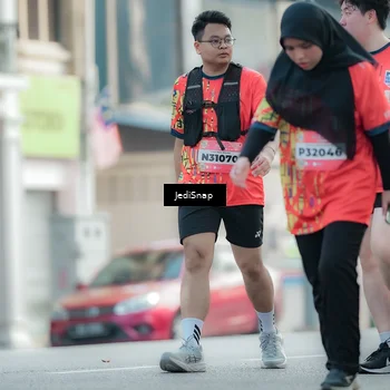 Runner Photo 5908898