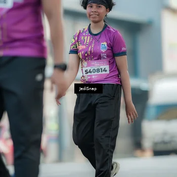 Runner Photo 5908909