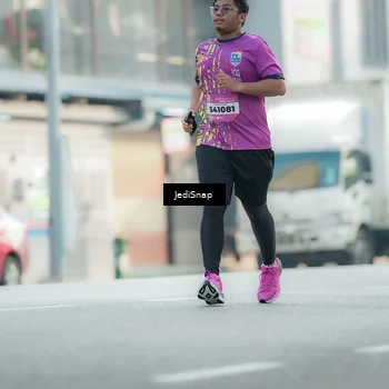 Runner Photo 5908910