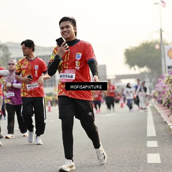 Runner Photo 5908912