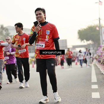 Runner Photo 5908918