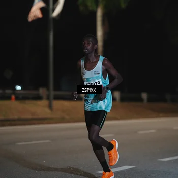 Runner Photo 5908922