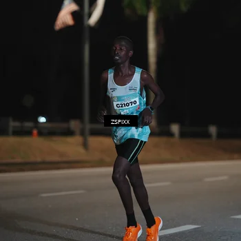 Runner Photo 5908930