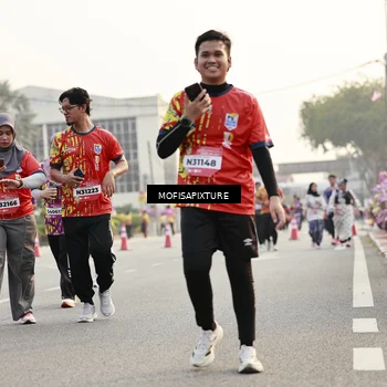 Runner Photo 5908933
