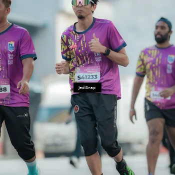Runner Photo 5908943