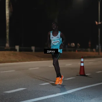 Runner Photo 5908944