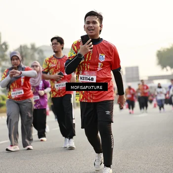 Runner Photo 5908949