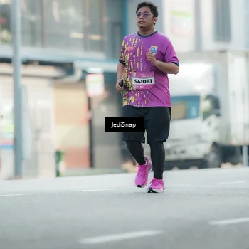 Runner Photo 5908956