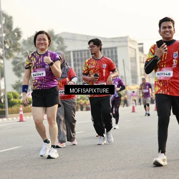 Runner Photo 5908975