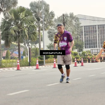 Runner Photo 5908993