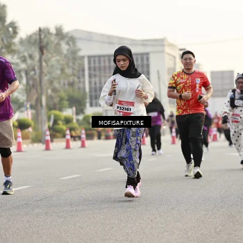 Runner Photo 5909005
