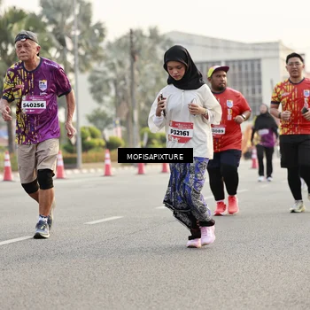 Runner Photo 5909026