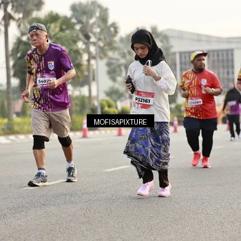 Runner Photo 5909043