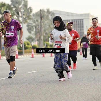 Runner Photo 5909051