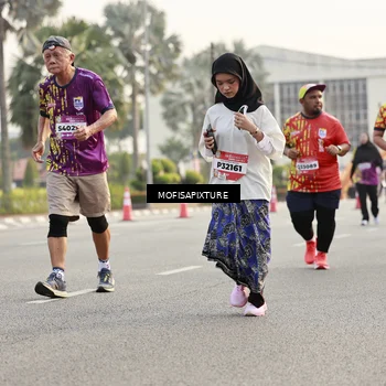 Runner Photo 5909054