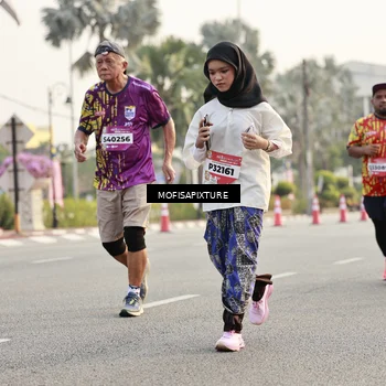 Runner Photo 5909061