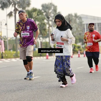 Runner Photo 5909077