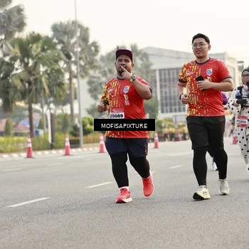 Runner Photo 5909086