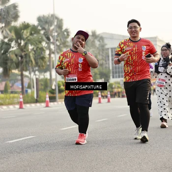 Runner Photo 5909098