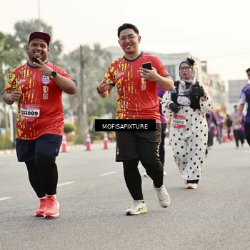 Runner Photo 5909103