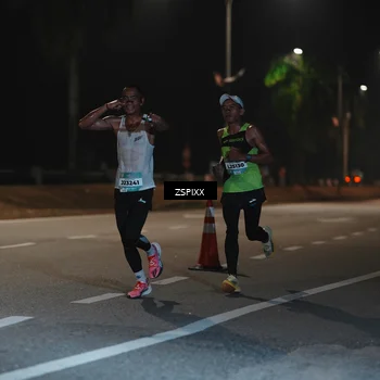 Runner Photo 5909124