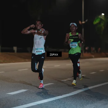 Runner Photo 5909145