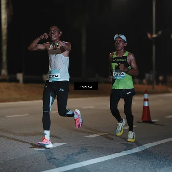 Runner Photo 5909180