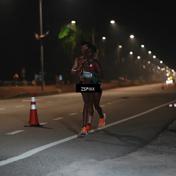 Runner Photo 5909191