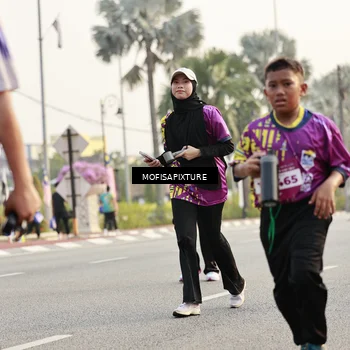 Runner Photo 5909243