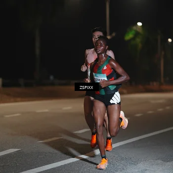 Runner Photo 5909245