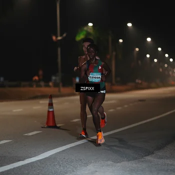 Runner Photo 5909246