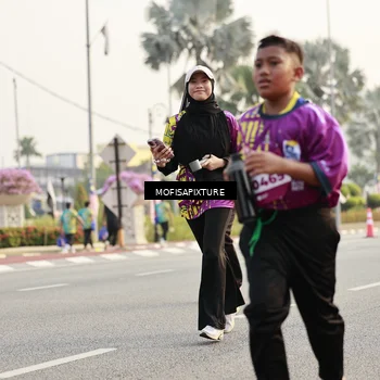 Runner Photo 5909252