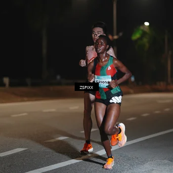 Runner Photo 5909253