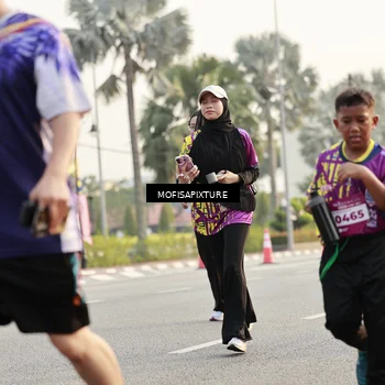 Runner Photo 5909258