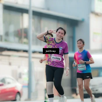 Runner Photo 5909276