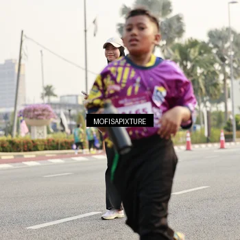 Runner Photo 5909278