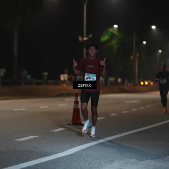 Runner Photo 5909296