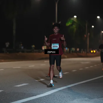 Runner Photo 5909298