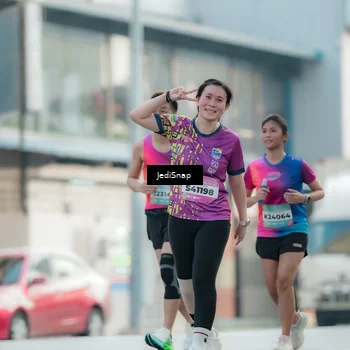 Runner Photo 5909301
