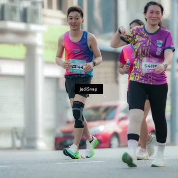 Runner Photo 5909310