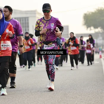 Runner Photo 5909362
