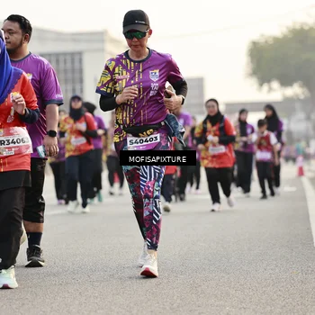 Runner Photo 5909380