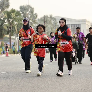Runner Photo 5909386