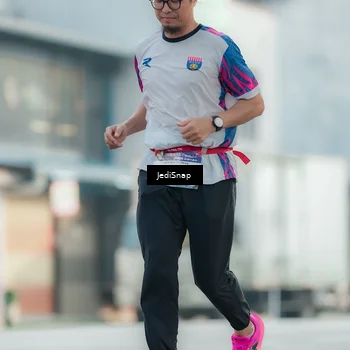 Runner Photo 5909396