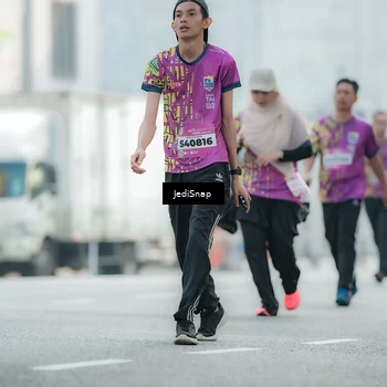 Runner Photo 5909417
