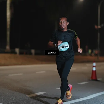 Runner Photo 5909429