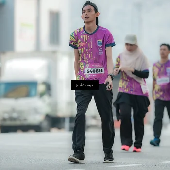 Runner Photo 5909434