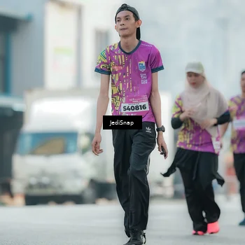 Runner Photo 5909446