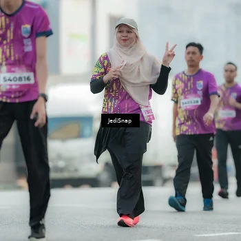 Runner Photo 5909468